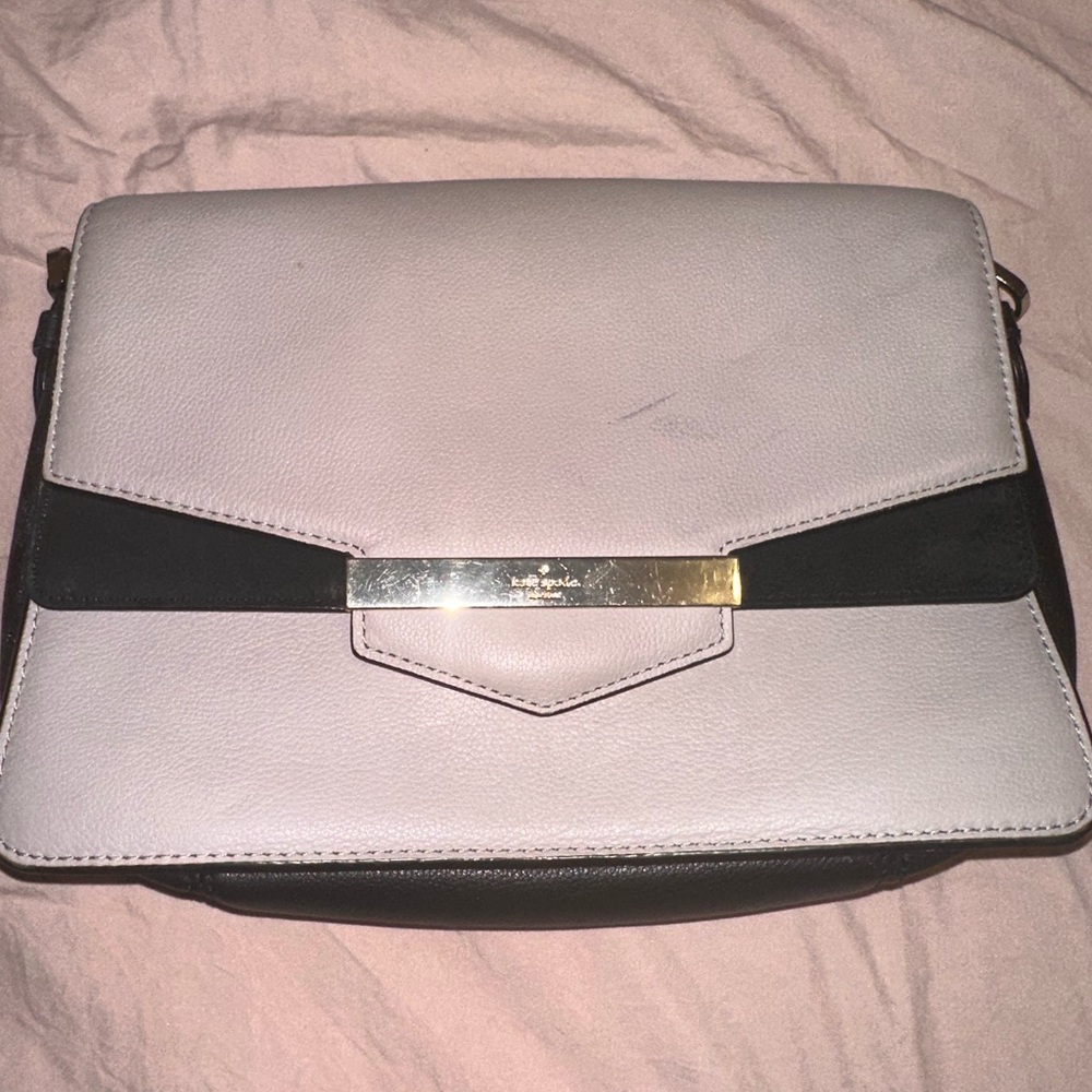 GUC Kate Spade Carmel Court Kaela Shoulder Bag